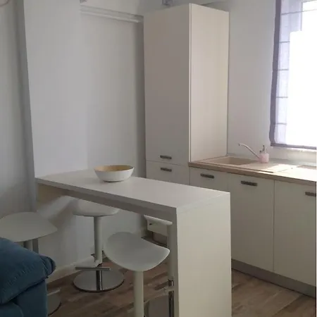 Apartament Matei Summerland * ナボダリ
